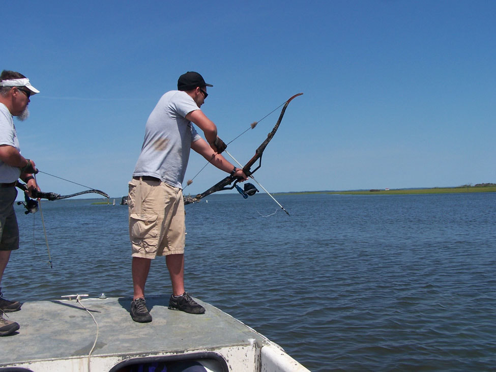 Bowfishing takes up where rod-reel won't work during dog days of summer